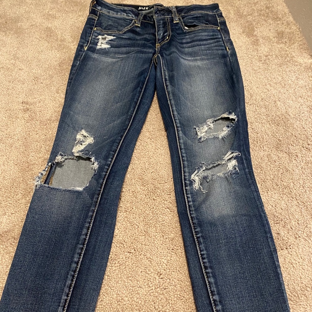 AE distressed jegging